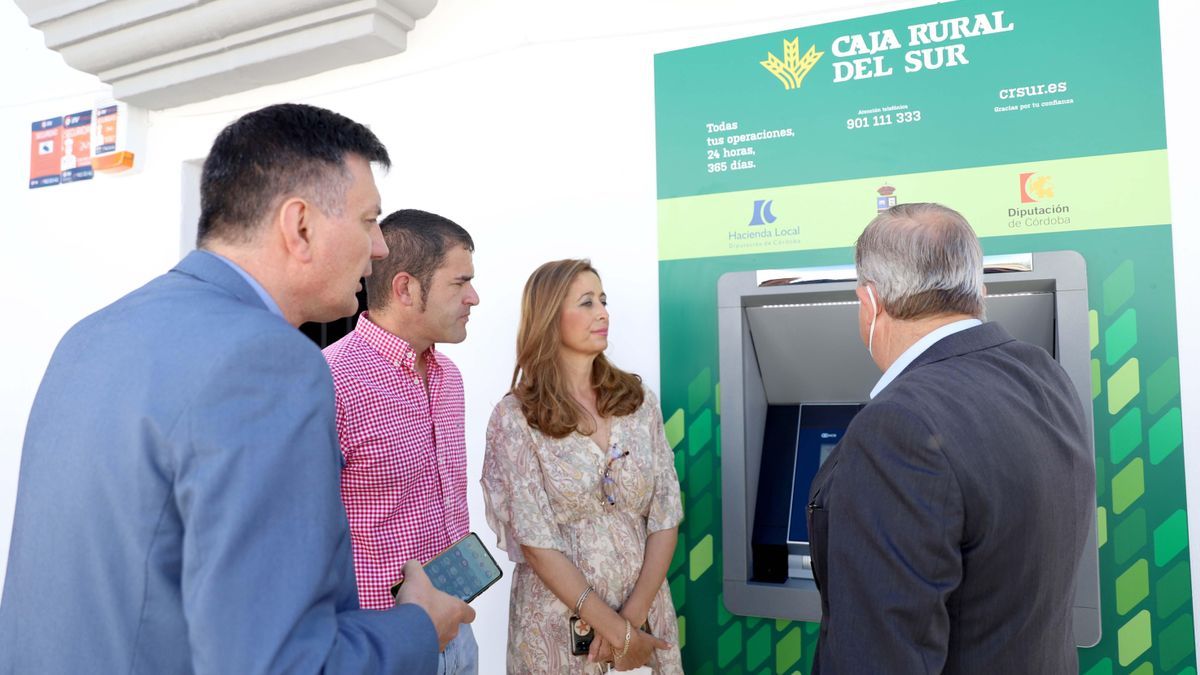 La Diputación instala un cajero automático en Conquista