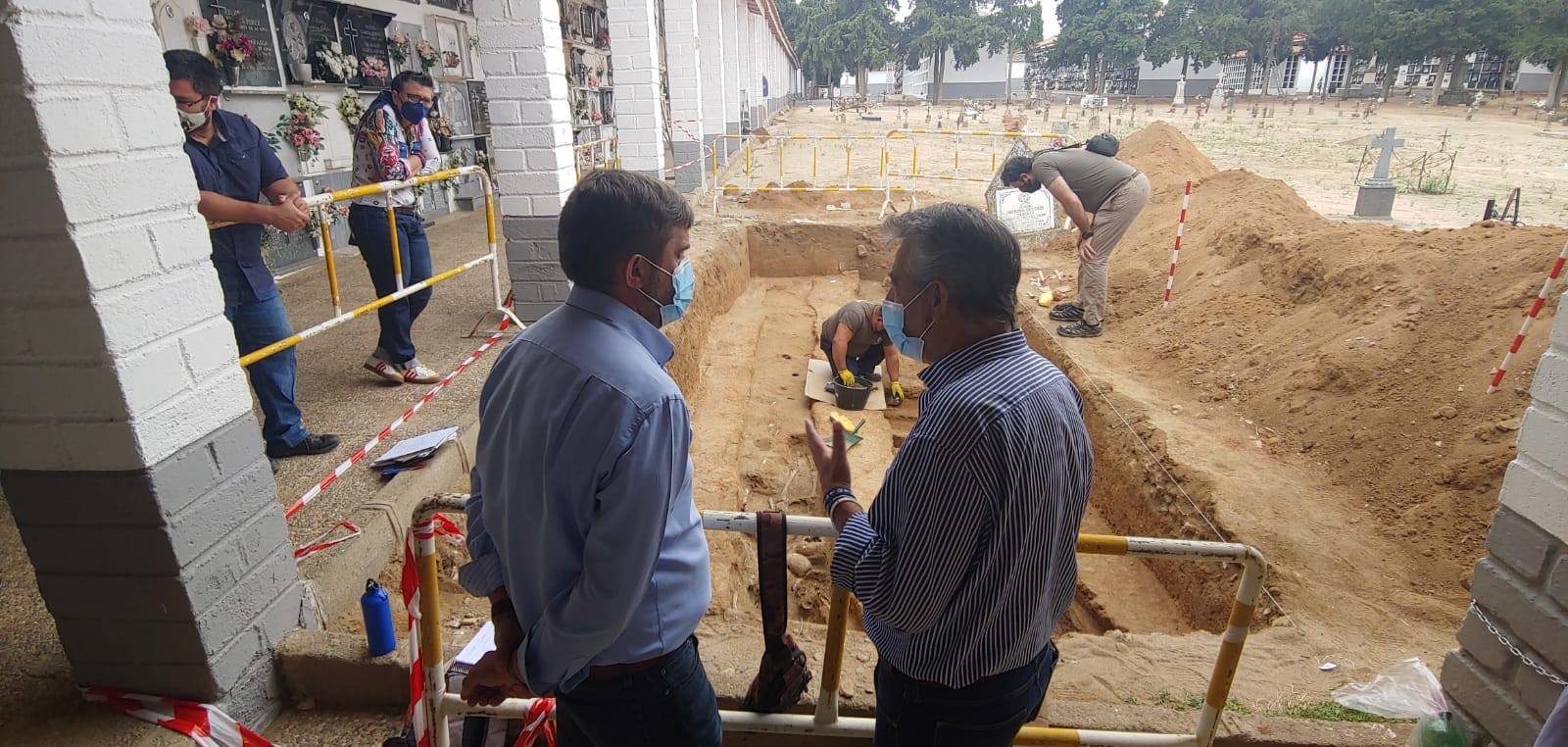 La Diputación financiará exhumaciones en Hinojosa del Duque, Palma del Río, Puente Genil, Aguilar y Rute